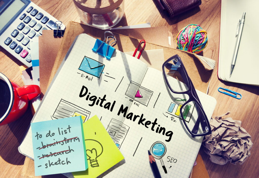 planejamento de marketing digital mybrief blog caderno com anotações para marketing
